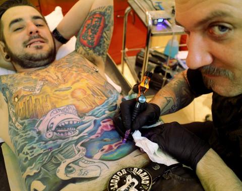 bete-humaine-studio-tatouage-paris-tattoo-cout-prix