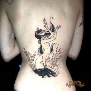 meilleur-tatoueur-paris-bro-vanthorn-tatouage-tattoo-femme-animal