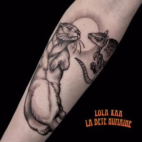Loutre et tatou tatoués par Lola Kaa